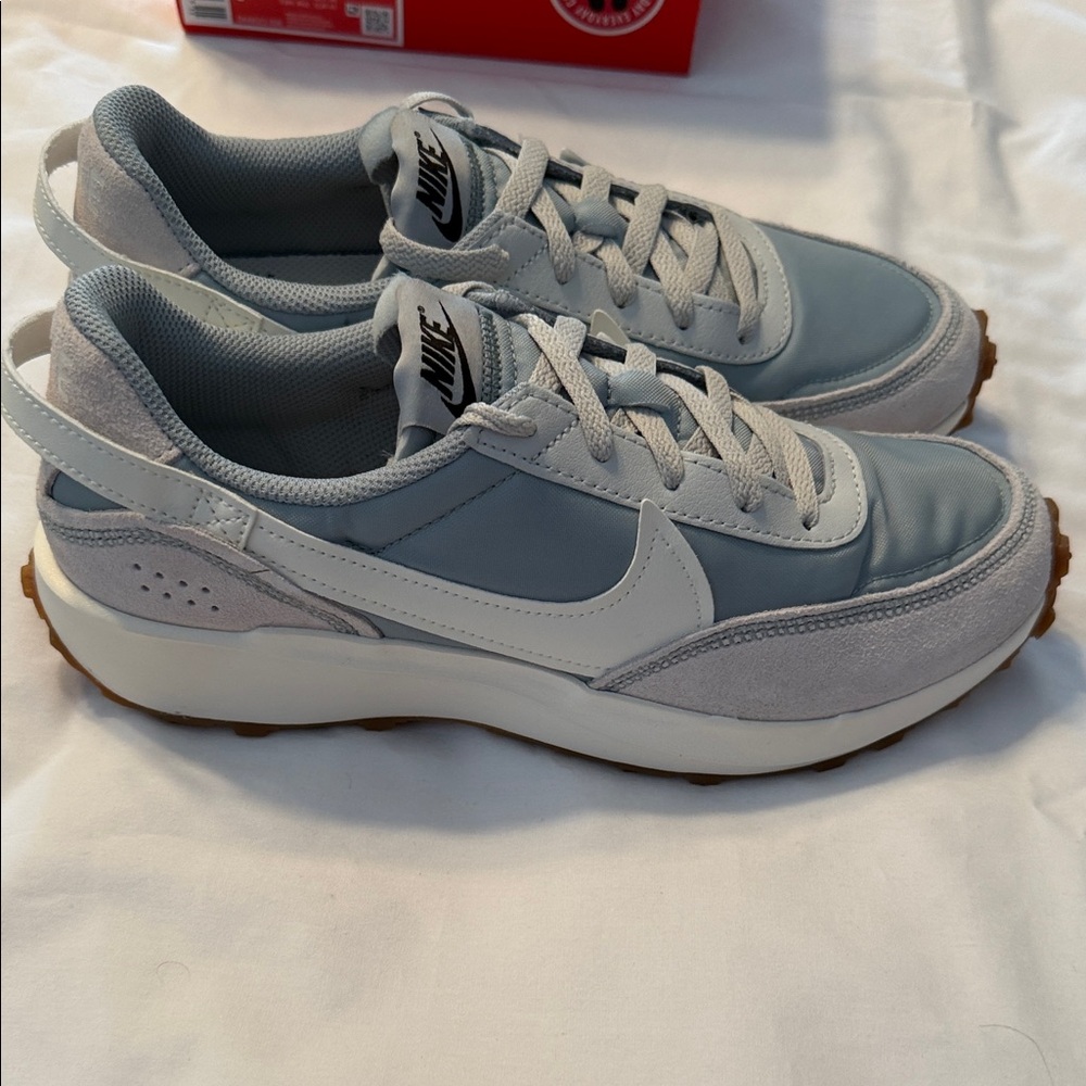 Nike Women's blue and white Waffle Sneakers - Picture 2 of 3
